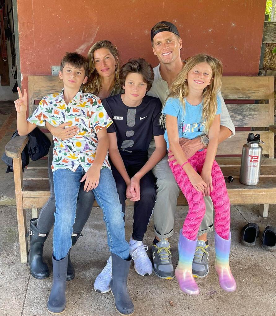 Tom Brady and Gisele Bündchen and their kids